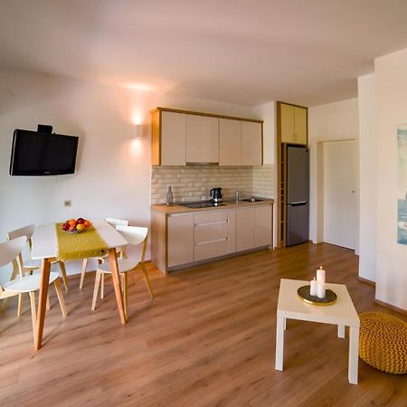 Premium Oasis Primosten Primošten Exterior foto
